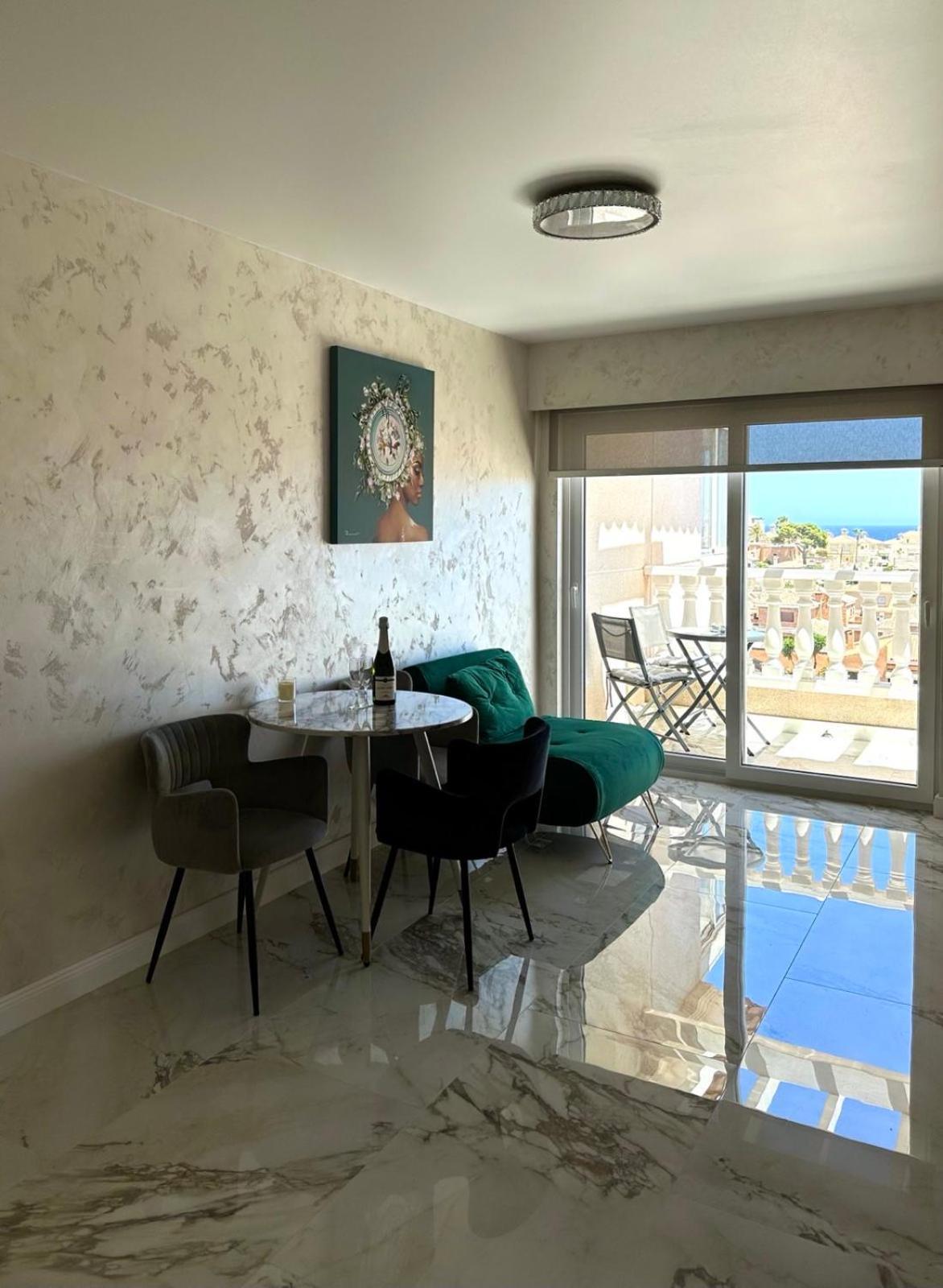 Galaxy Luxury Apartment Torrevieja
